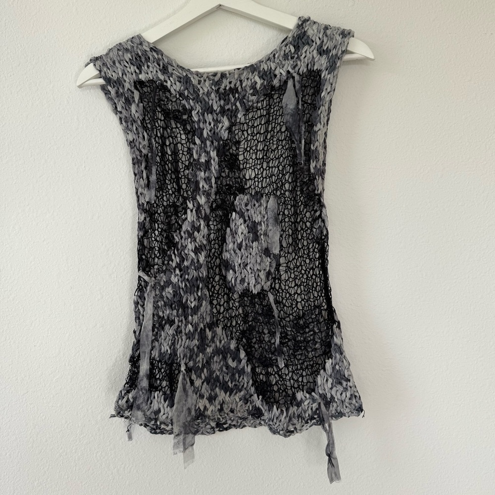 Distressed Netted Blouse - Picture 5 of 5